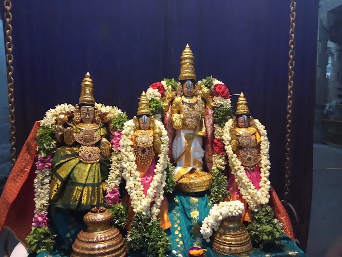 Image of: South Krishnan Temple In Periyar