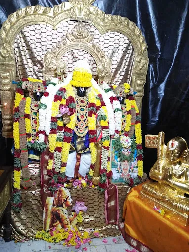 Image of: Sri Gokula Krishna Swamy Thirukovil In Iyer Bungalow 5