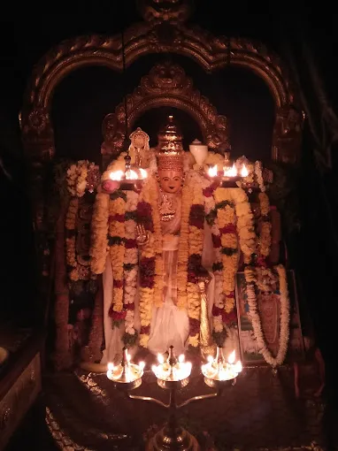 Image of: Sri Gokula Krishna Swamy Thirukovil In Iyer Bungalow 6