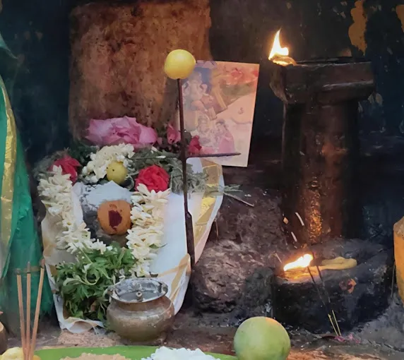 Image of: Sri Malaiyadi Karupanna Swamy Temple In Thiruparankundram