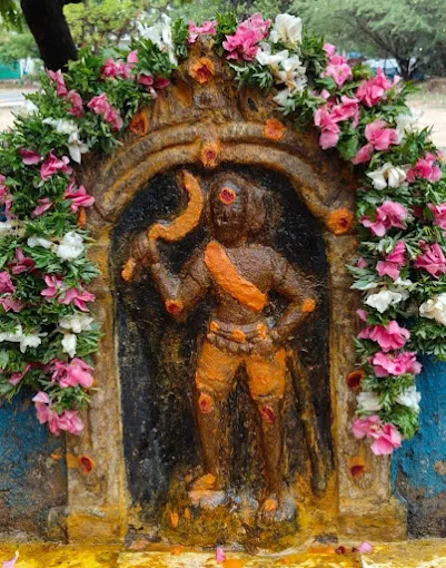 Image of: Sri Malaiyadi Karupanna Swamy Temple In Thiruparankundram 3
