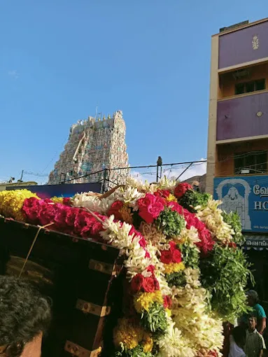 Image of: Sri Malaiyadi Karupanna Swamy Temple In Thiruparankundram