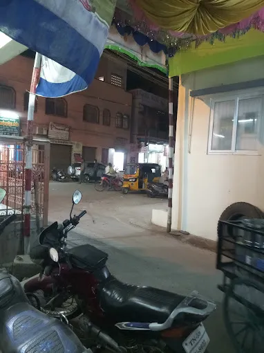 Image of: Sri Seetharamanjaneyar Temple In Mahal