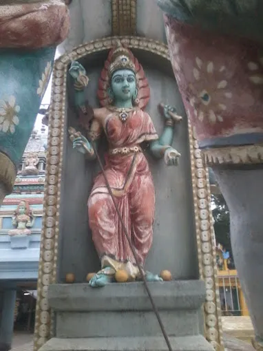 Image of: Arulmigu Kaliamman Muniyandi Swami Thirukovil In Villapuram
