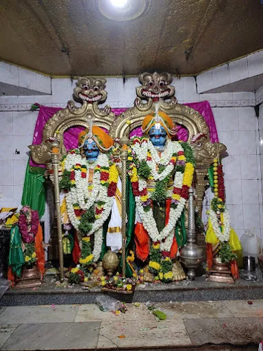 Image of: Arulmigu Sri Muthaiah Swamy Kovil In Kochadai