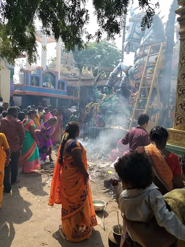 Image of: Arulmigu Sri Muthaiah Swamy Kovil In Kochadai 5