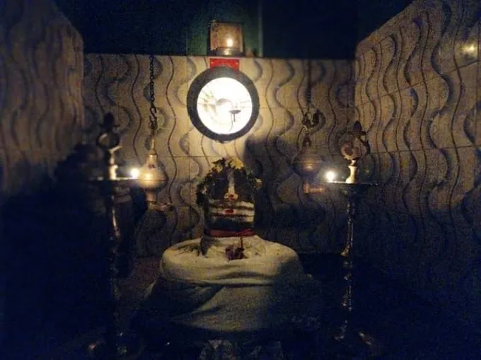 Image of: Kampali Siddhar Temple In Ponmeni 6