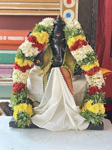 Image of: Sri Muthupetchiamman Temple In Madurai