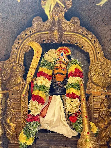 Image of: Sri Muthupetchiamman Temple In Madurai