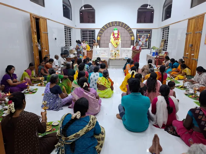 Image of: Sri Sai Vriksham Sai Baba Temple In Madurai