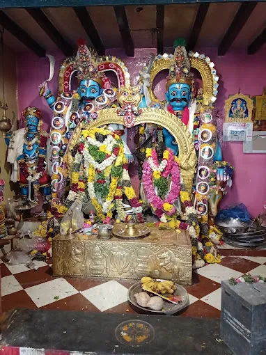 Image of: Sri Salaikarai Muthaiya Temple In Madurai 3