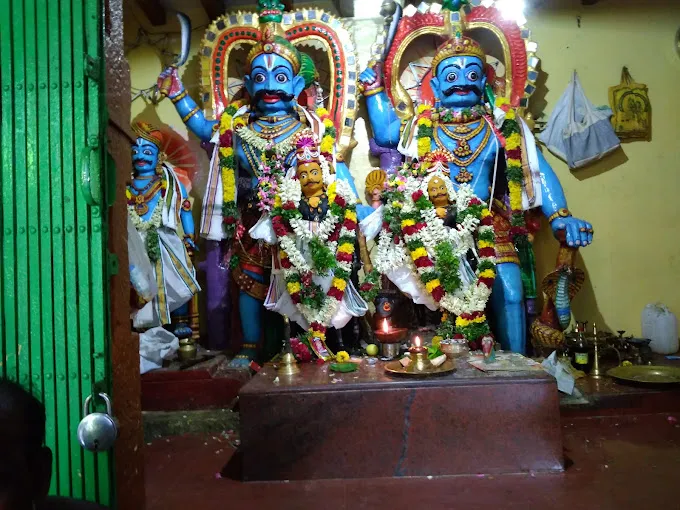 Image of: Sri Salaikarai Muthaiya Temple In Madurai 4