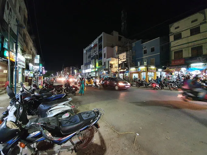 Image of: Arulmigu Sri Arasamaram Pillaiyar Temple In Madurai 2