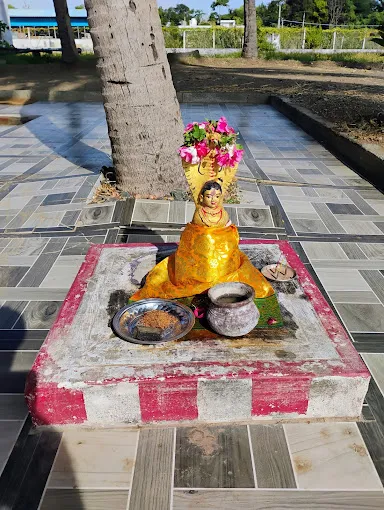 Image of: Arulmiku Sri Veerachinnammal Thirukovil In Periyar 4