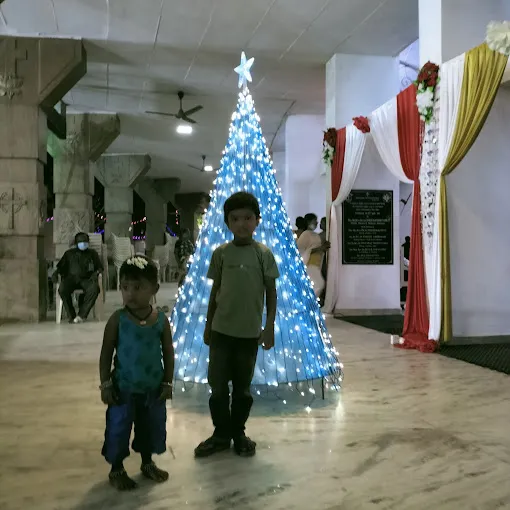 Image of: Csi Cathedral In Madurai 5