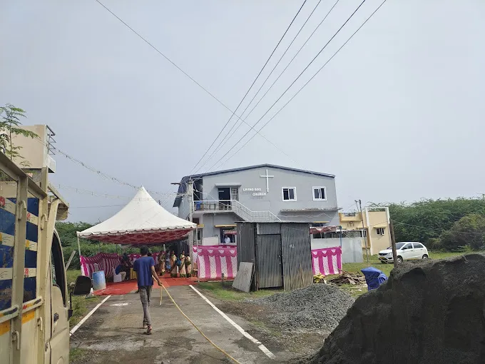 Image of: Living God Church In Koodal Nagar 3