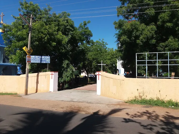 Image of: Mary Queen Of Peace Church In Madurai 2