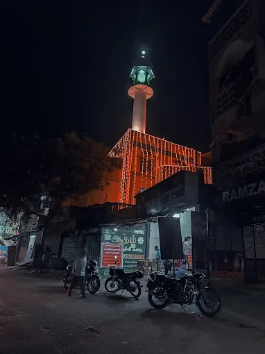 Image of: Masjid Abdul Rahman Mosque In Goripalayam