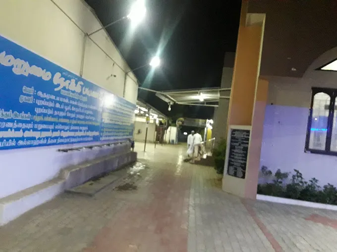 Image of: Masjid Mina Noordeen Jumma Mosque In South Gate 2