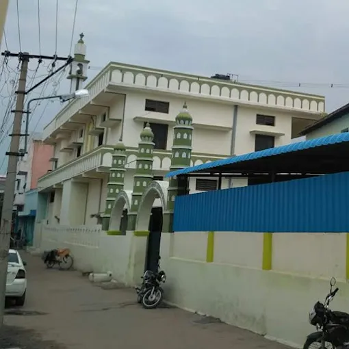 Image of: Masjid Sellur New Mosque In Sellur