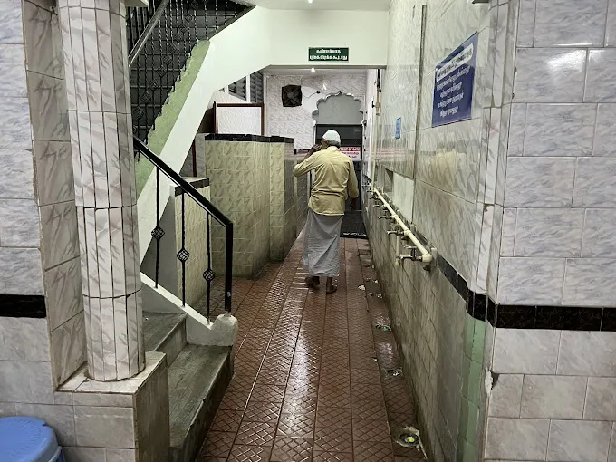 Image of: Masjid Townhall Road Mosque In Madurai