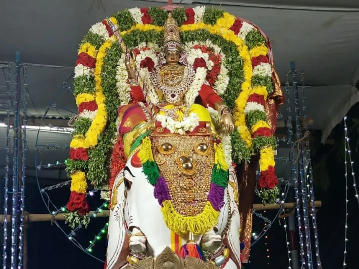 Image of: Muthuveeramal Temple In Madurai