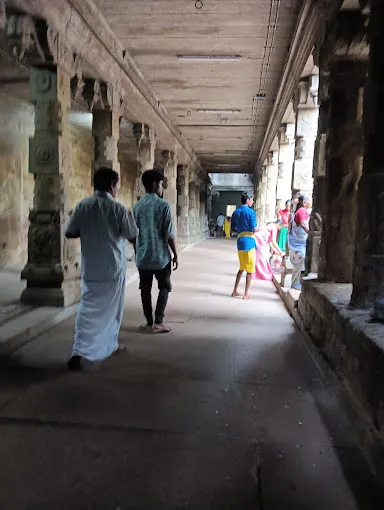 Image of: Nainar Kovil In Simmakkal 2