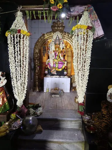 Image of: Sandhana Mariamman Temple In Karumbalai