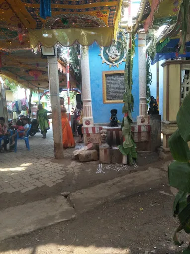 Image of: Shakti Shiva Temple In Thiruparankundram 2
