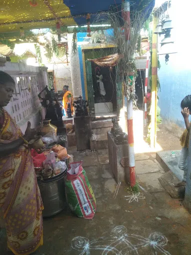 Image of: Shakti Shiva Temple In Thiruparankundram 3