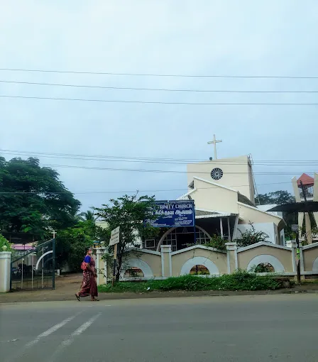 Image of: T E L C Holy Trinity Church In Koodal Nagar 2
