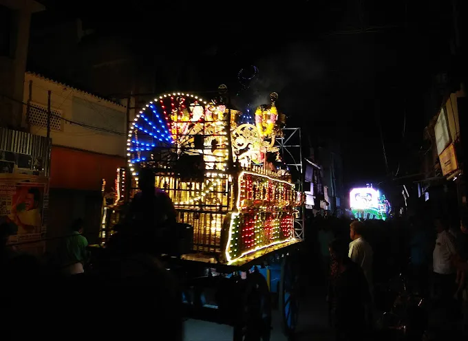 Image of: Therkuvasal Pallivasal Dargah In Periyar 2
