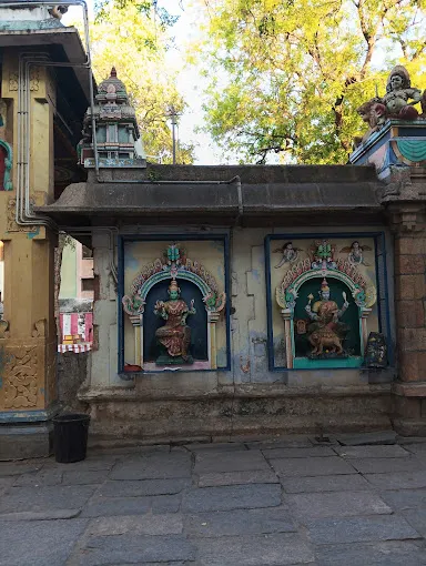 Image of: Vadaku Vaasal Chelathamman Temple In Simmakkal 6