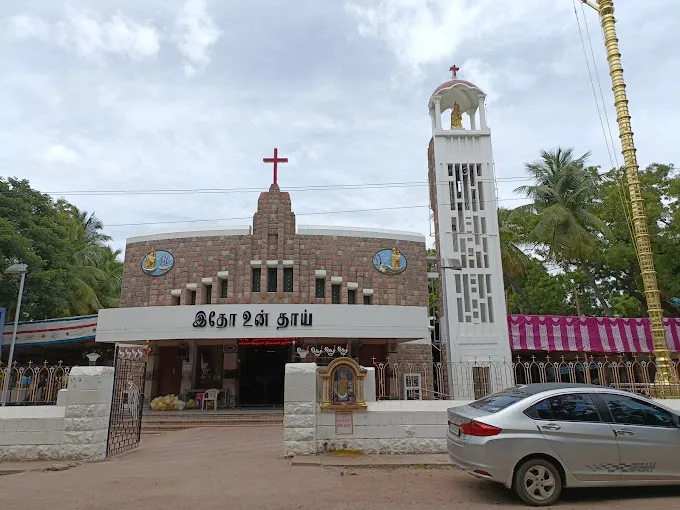 Image of: Velankanni Annai Church In Anna Nagar 4