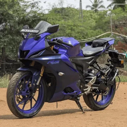 Yamaha R15 V4