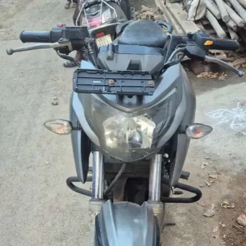 tvs apache rtr 200 4v (2017)