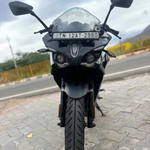 Bajaj Pulsar RS200