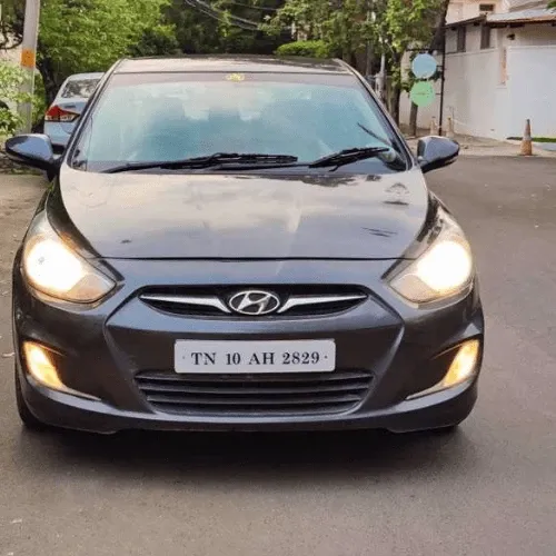Hyundai Fluidic Verna