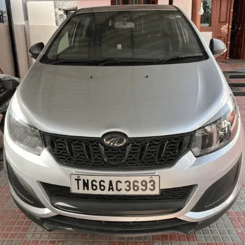 Mahindra Marazzo