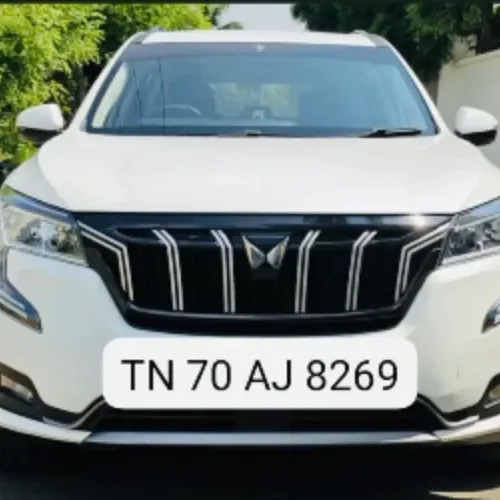 Mahindra XUV700