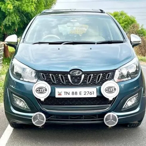 Mahindra Marazzo