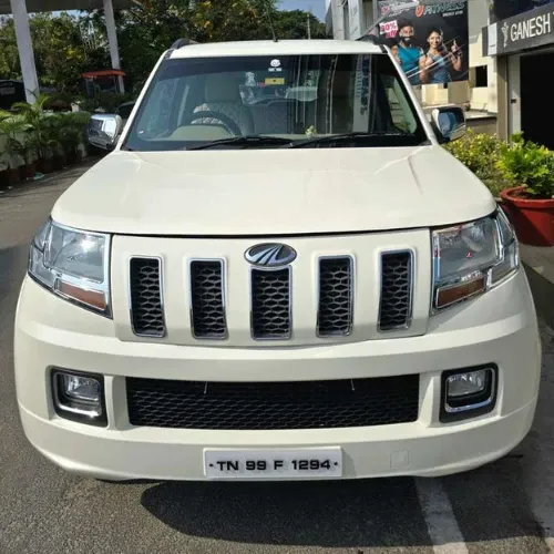 Mahindra TUV300