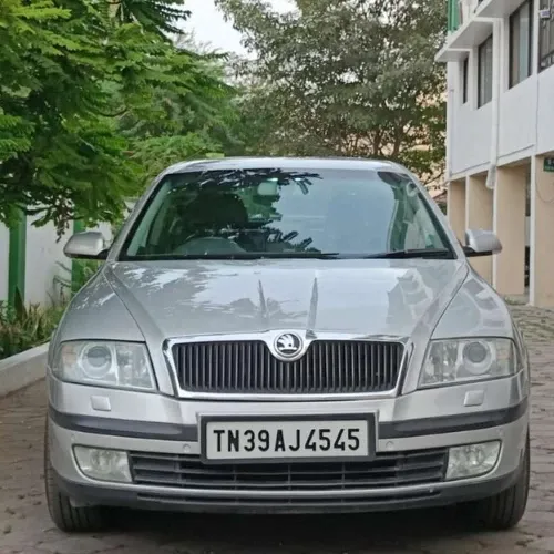 Skoda Laura