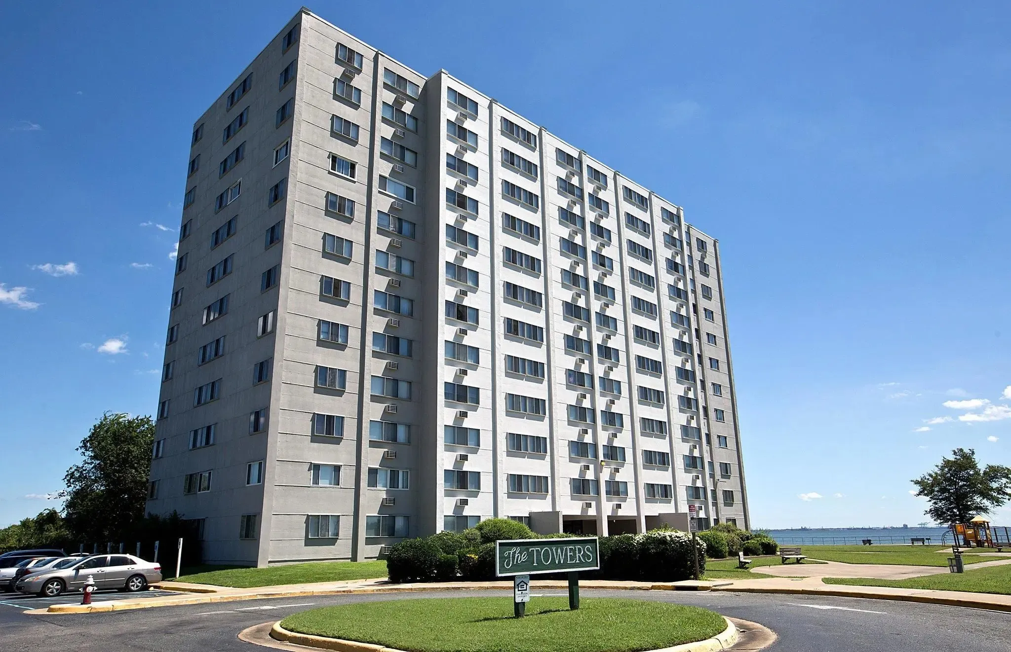 Image of: Ivy Towers Premium 2 BHK Apartments with Modern Amenities