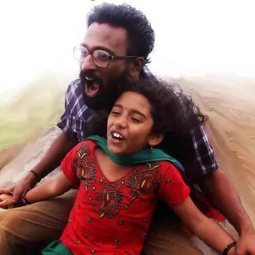 Aanandha Yaazhai Thangameenkal Tamil Movie Free Ringtone