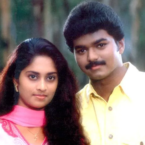 Ennai Thalatta Varuvala BGM Ringtone Download in MP3 Format