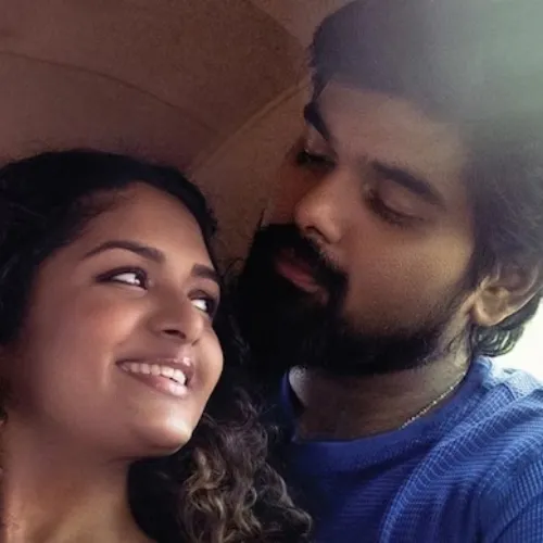 Nesippaya Nee Ennai Tamil Movie Song Ringtone Download Mp3