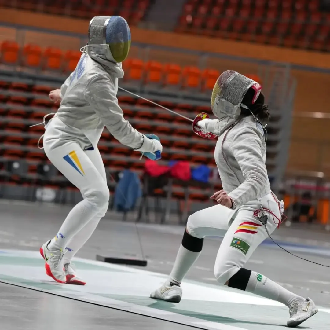 OlhaKharlan Attacks in Competitive Fencing