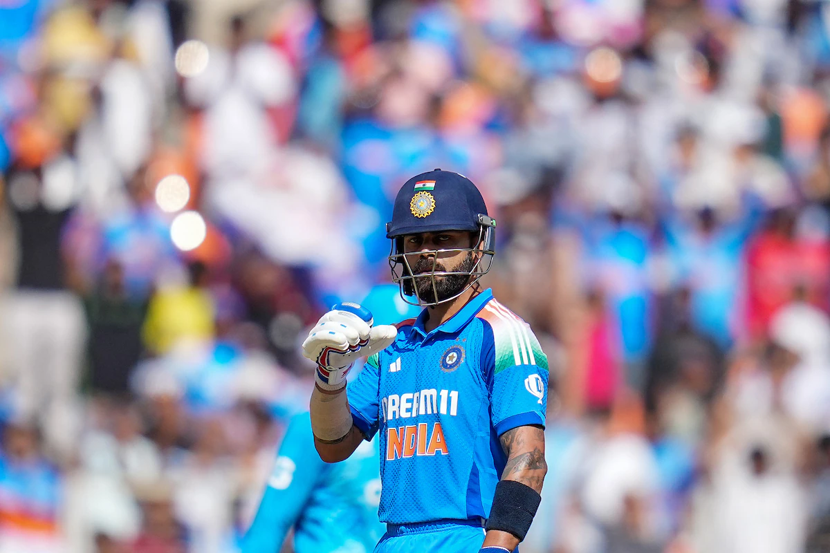 Virat Kohli Walking to the Crease