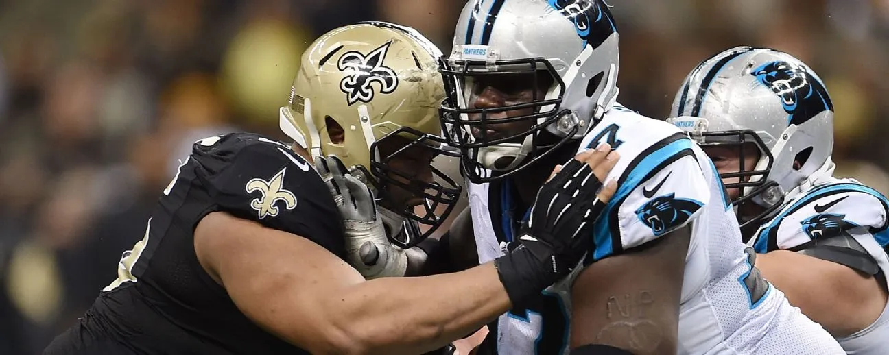 Anthony Spencer Tackling